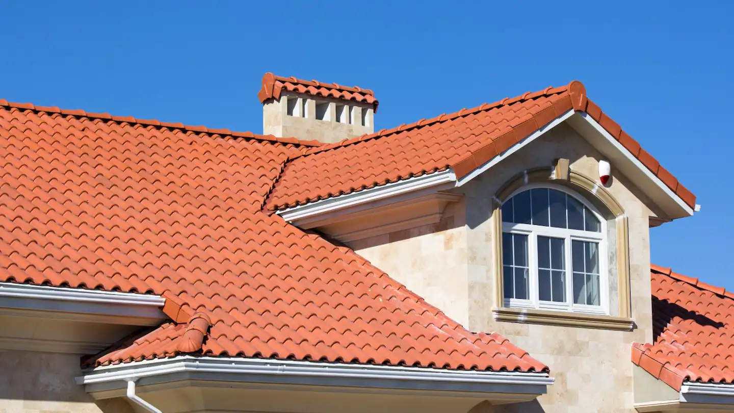 Ceramic-tiled-roof-house.webp