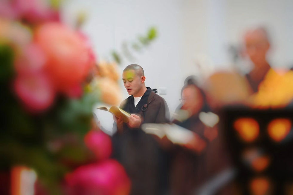 斷開演算法的白忙人生：在虛擬與現實的撕裂中，找回安頓自己的定力