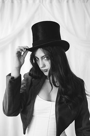 B&W-35 (1).jpg