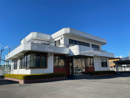 アスト・トレーディングです