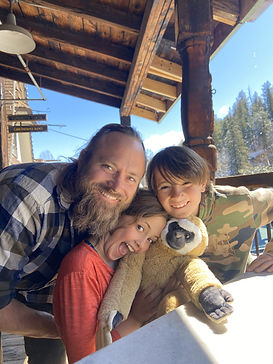 family picture no kate.jpg