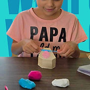 PLAY WITH CLAY STRIP with kaia_edited.jp