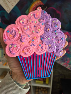 A cupcake made to look cute and yummy with 3D Play Paint.