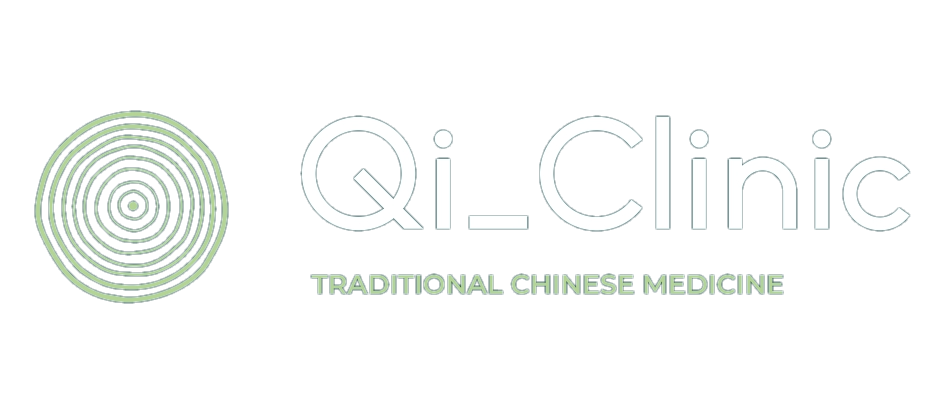 Qi_Clinic_Sticker_Window_160x70mm_CMYK_page-0001_edited.png