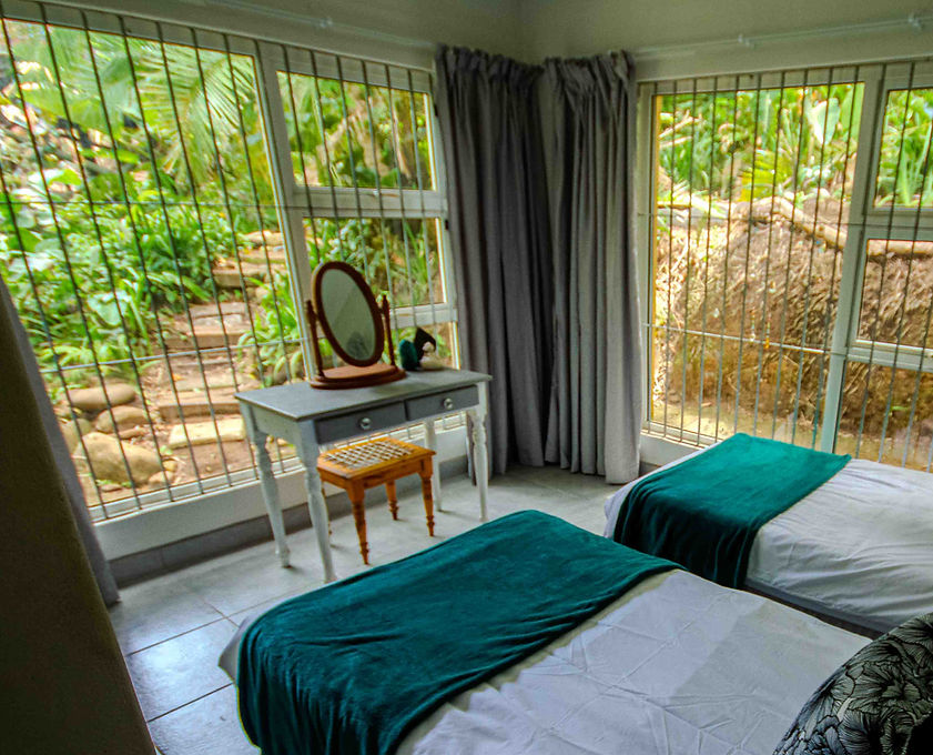 Dragon twin beds with 2 windows_edited_edited.jpg