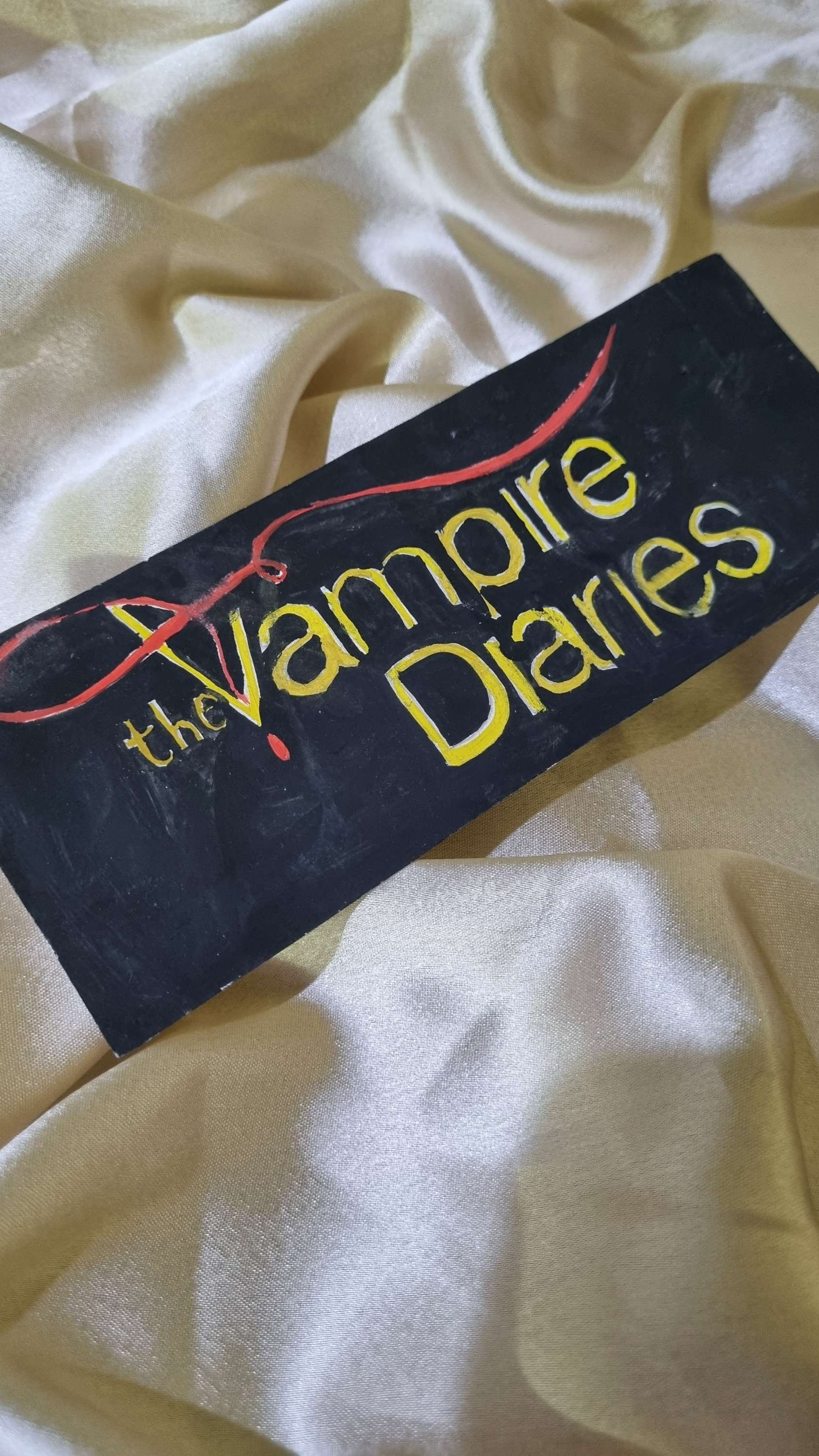 Customizable book mark