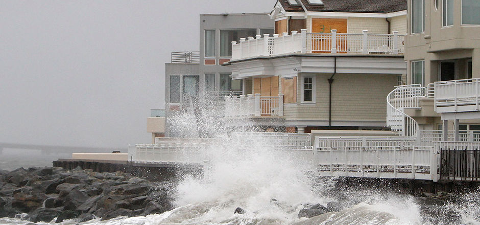 sandy_surge_AP994034311708.jpg