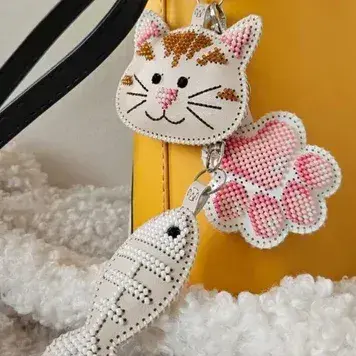 FLBB-179 Faux Leather Bead kit Wonderland Crafts