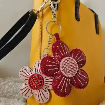 FLBB-178 Faux Leather Bead kit Wonderland Crafts