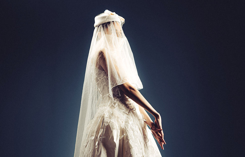 V.A.LE: Timeless Elegance, Contemporary Edge