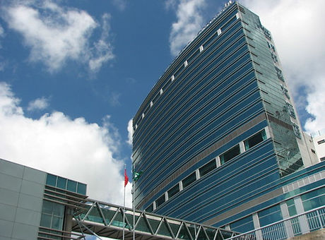 macau airport hotel.jpg