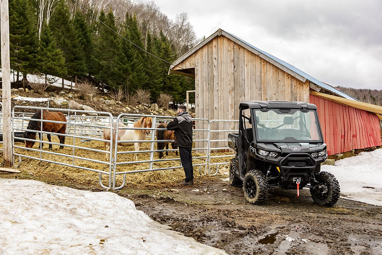 Can-Am-Defender-XT-HD10-2022-Test-Ride-36-of-39.jpeg