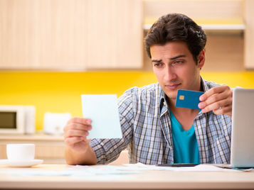 When Does Interest Start on Credit Cards?