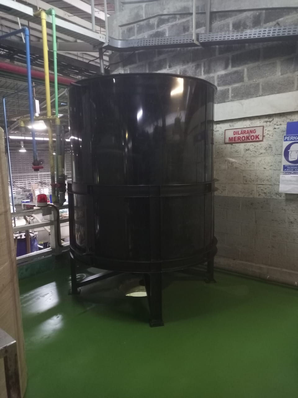 Tangki Kimia HDPE untuk menampung NaOCl