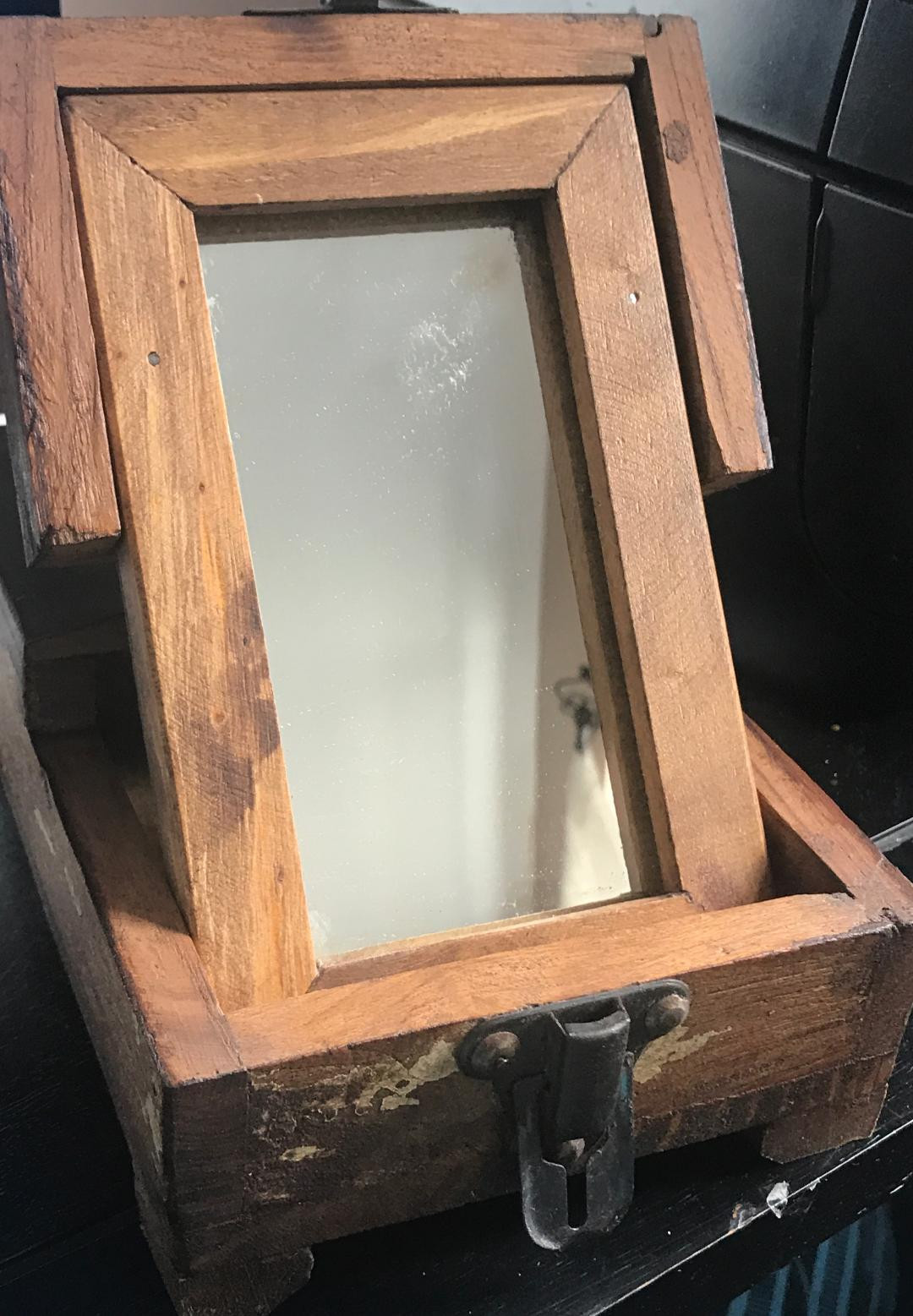 Handcrafted Indian BarberBox
