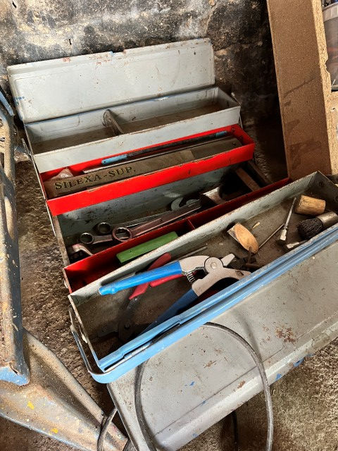 caisse à outils métallique