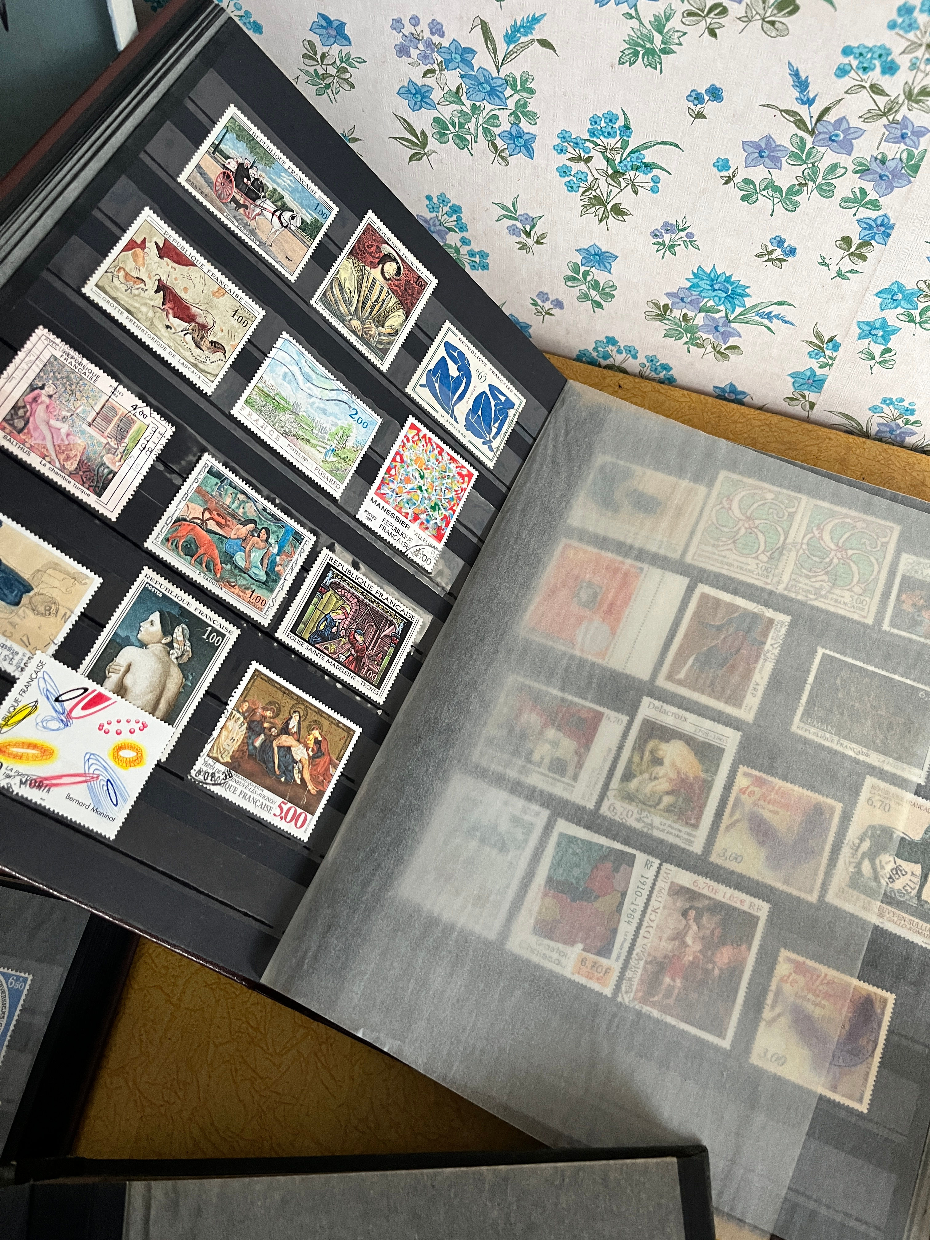 Collection de vieux timbres