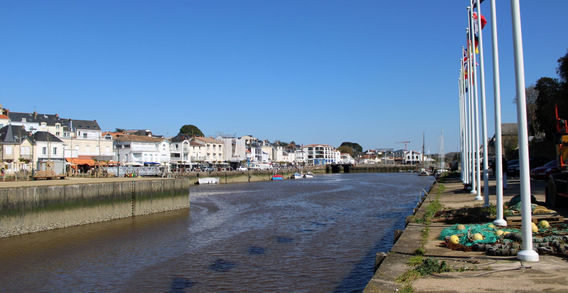 quais-port-pornic-maisons-blanches-cote-de-jade-loire-atlantique
