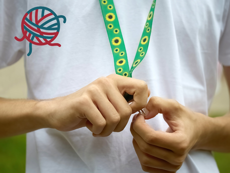 Napraforgó nyakpánt – amikor a nem látható nehézségek is számítanak