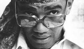 Historiador diz que Simonal, primeiro cancelado, representou a ambiguidade dos brasileiros