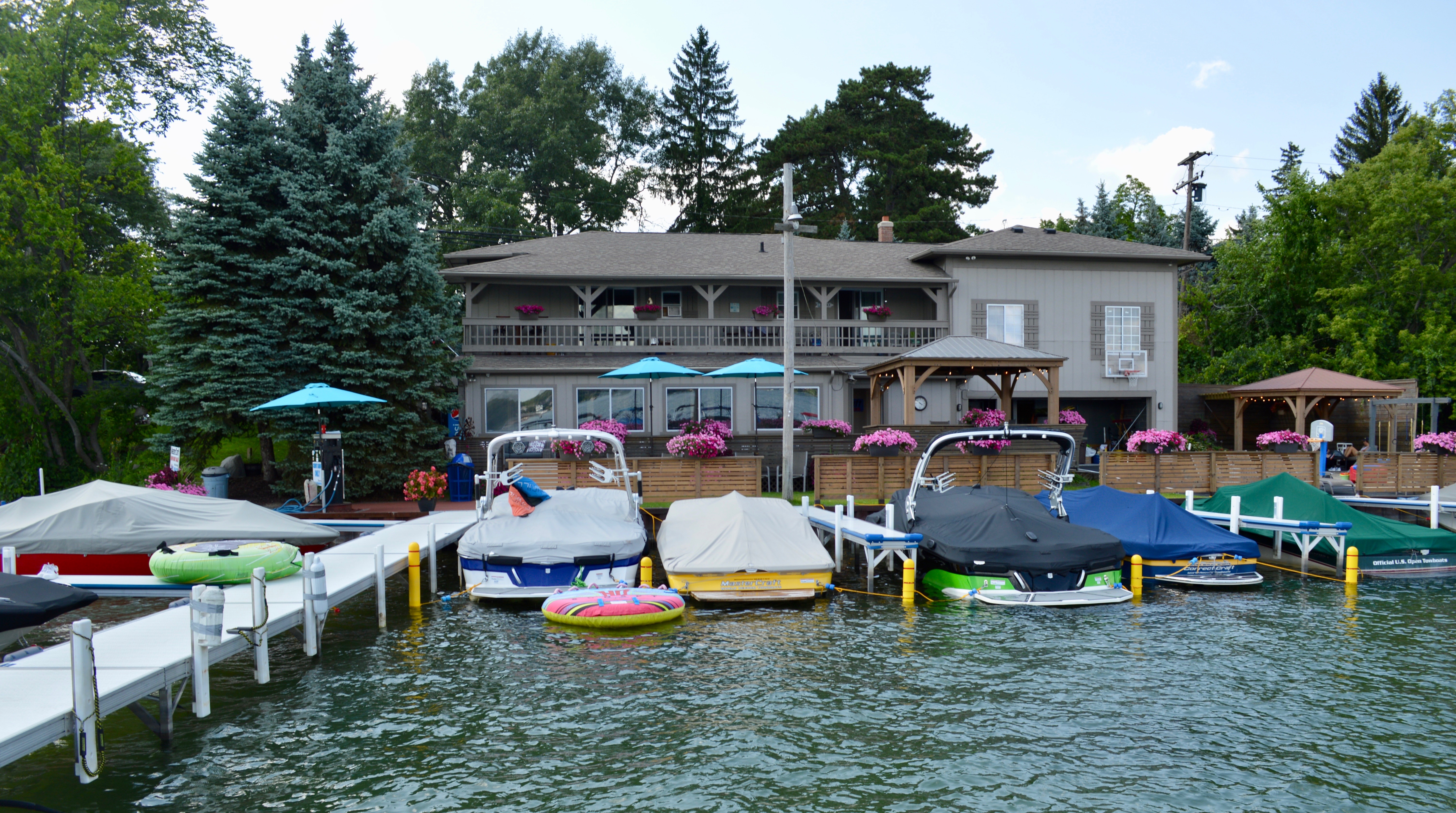 Pine Lake Marina