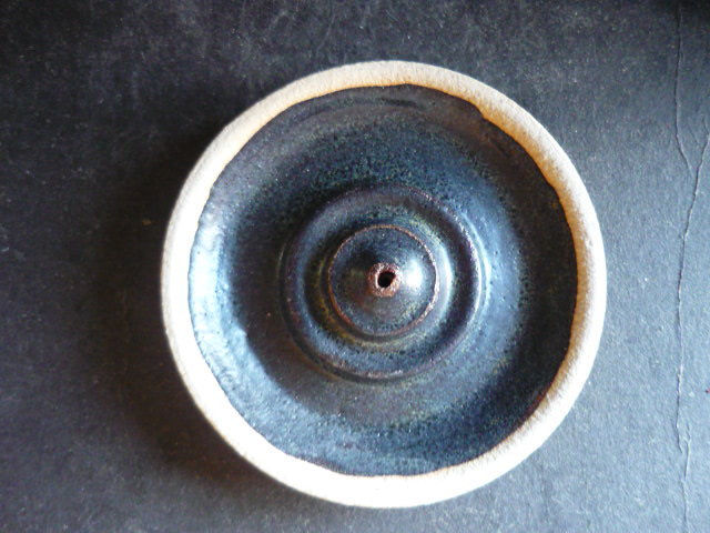 Thumbnail: Hand thrown Pottery Incense Stick Holders salamander black no 1