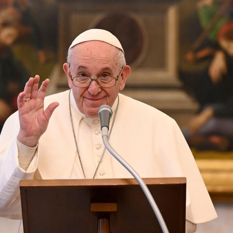 Papa aceita renúncia de polêmico bispo mexicano contrário à máscara