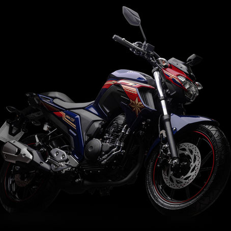 Yamaha faz parceria com a Marvel e lança motos de Capitão América, Capitã Marvel e Pantera Negra