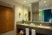 DRENA-JR-Bath-2A-RGB-CB.webp