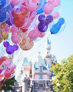 18 Magical Disneyland Picture Ideas_ The Ultimate Disneyland Photography Guide.jpeg