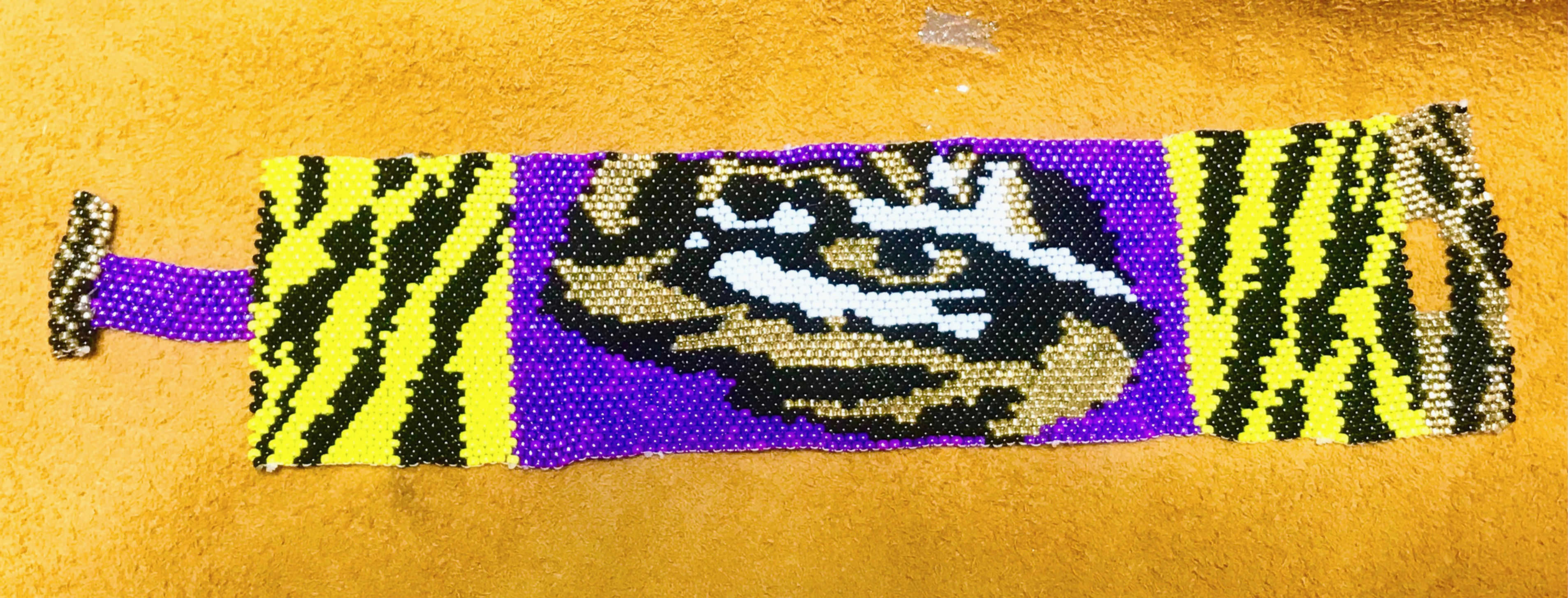 Tiger eye peyote stitch bracelet 