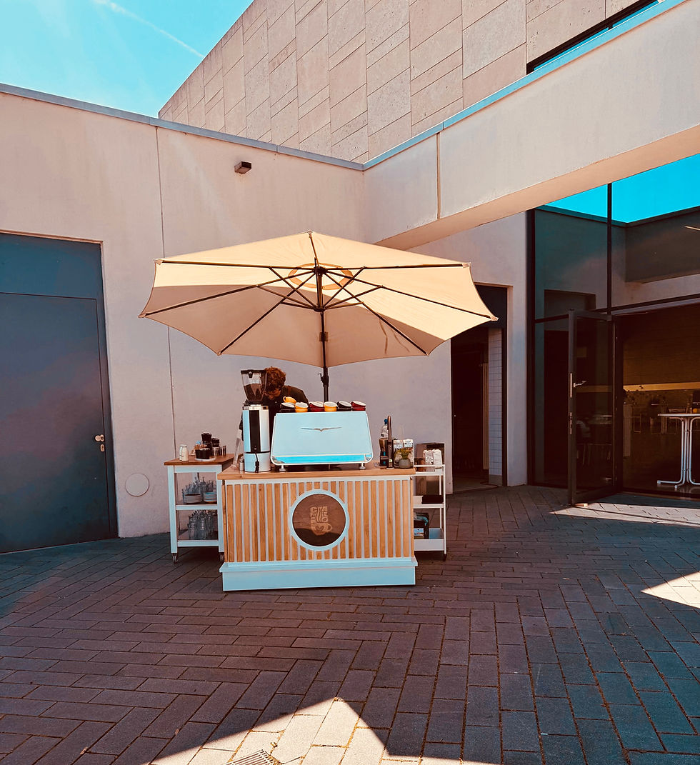 Ein Tag voller Liebe & Kaffeeglück. Hochzeit in Kornwestheim