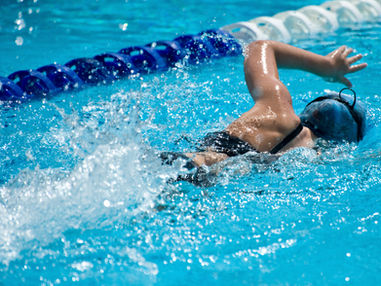 Bestzeiten-Flut für Duinger Schwimmer beim Nikolausschwimmfest in Einbeck