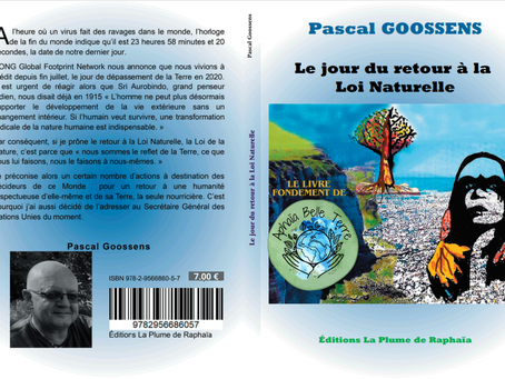 Disponible, le livre fondement de l'ONG