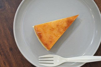 ベイクドチーズケーキ