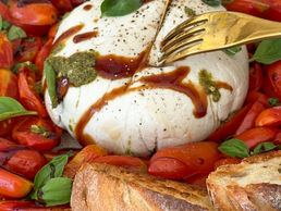 MOZZARELLA / BURRATA