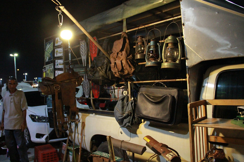 Owner of MY WAY ANTIQUE