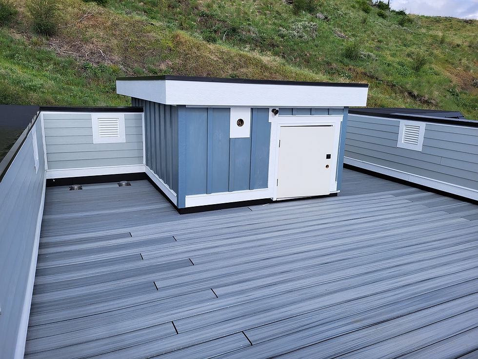 rooftop-composite-deck-osoyoos-bc-crowsnest-renovations