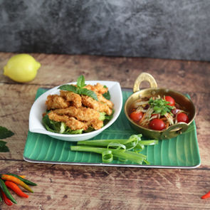 Crispy Chicken With Mango Salad
Freshly prepared with herbs, spice, peanut and a lime dressing. Please request if you want extra spicy.
Contains Gluten, Eggs, Fish Sauce, Peanuts and Soya.  Best takeaway in St Albans – Kats Cuisine