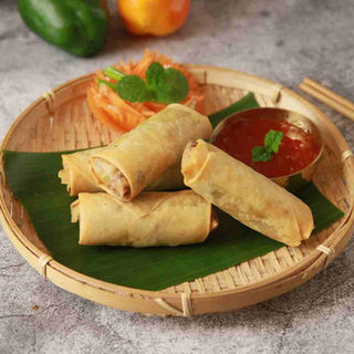 Crispy vegetable spring rolls freshly prepared at Kat’s Cuisine in St Albans