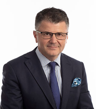 Bill Petreski Headshot.jpg