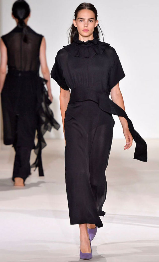 VICTORIA BECKHAM,