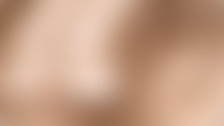 THEBALM LANÇA BASE EM MOUSSE EVEN STEVEN