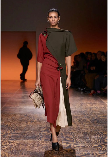 DESFILE INVERNO DA BOTTEGA VENETA EM MILÃO