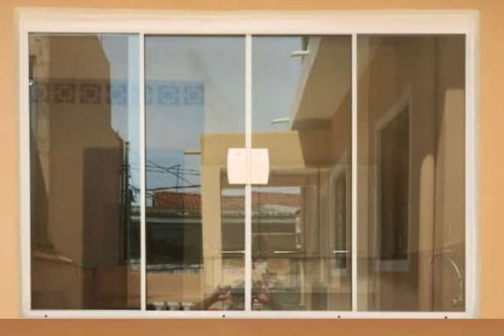 Janela de Vidro para Quarto e Sala
