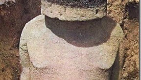 Easter island head and body