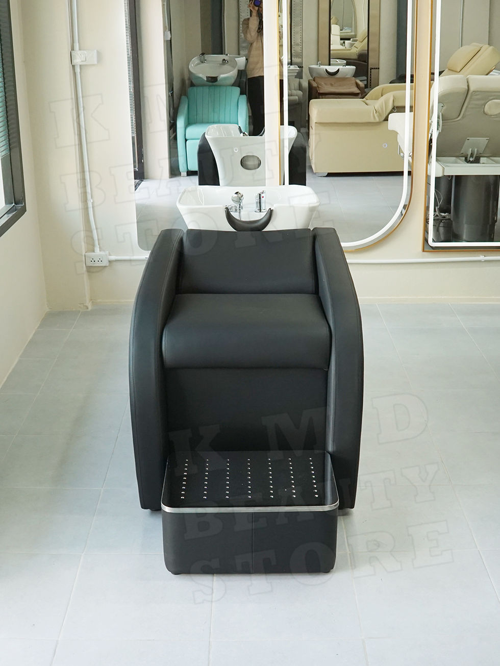 เตียงสระผมสีดำ