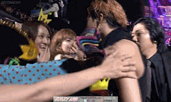 tumblr_n3qw0ePSL51t1nphuo5_250.gif