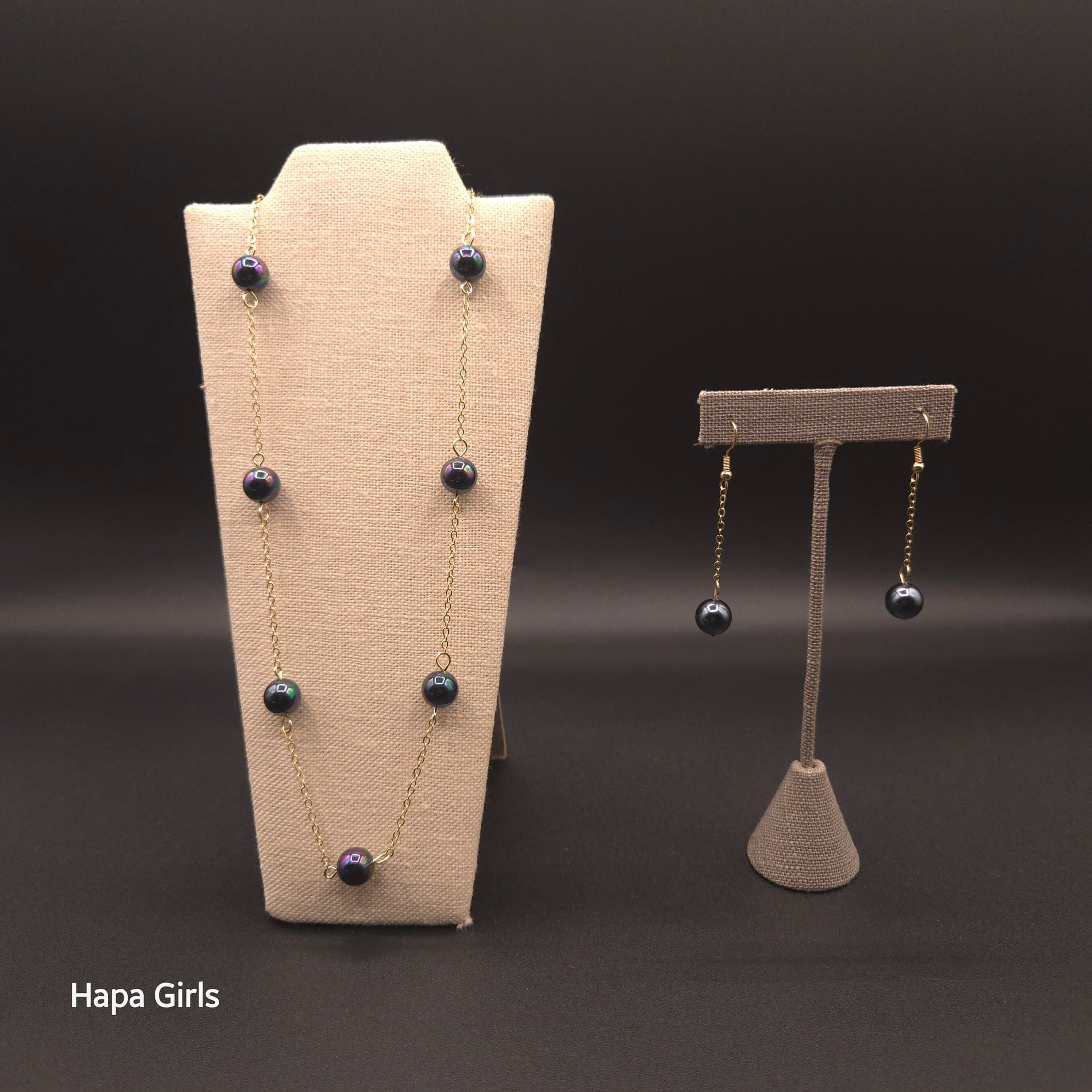 7 Mother of Pearl Earring & Necklace Set, 20-22" (Dark Grey)
