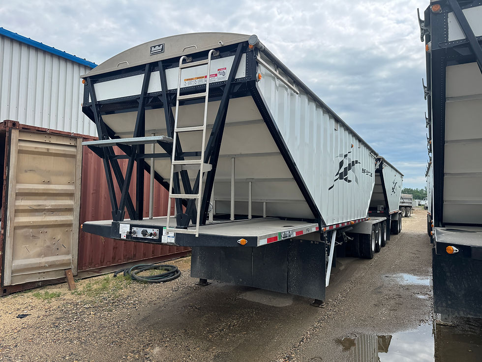 2024 Lode King Super B Grain Trailer